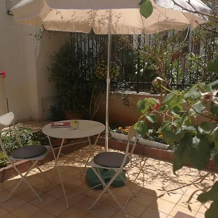 Πανσιόν Cozy *